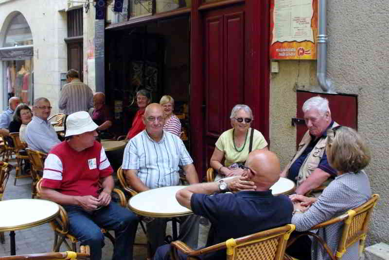 16_GASCOGNE 050 (Lauze).jpg - On se détend.